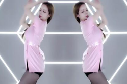 小姐姐跳舞亠,小姐姐的舞蹈魅力展现