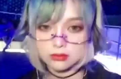 今日头条搞笑鬼才小姐姐,笑点满满，欢乐无限！